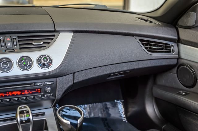 Used 2009 BMW Z4 sDrive35i image 34