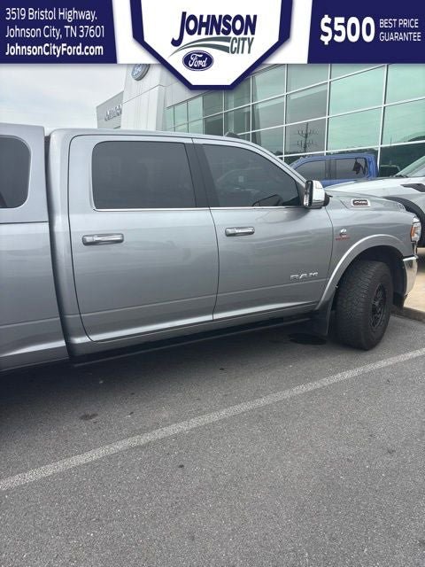 Used 2021 RAM 2500 Laramie w/ Chrome Appearance Group RWD image 9