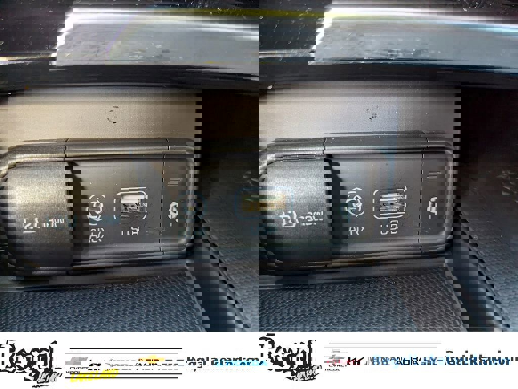 Used 2021 Kia Stinger GT-Line image 21