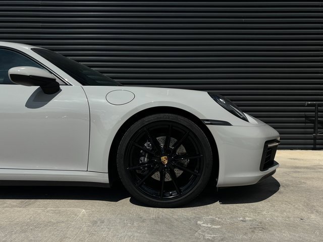 Certified 2022 Porsche 911 Carrera image 10