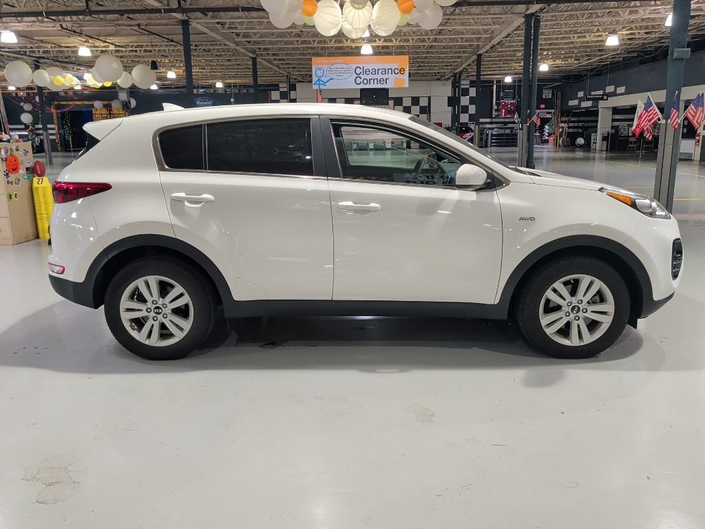 Used 2018 Kia Sportage LX AWD/4WD image 9