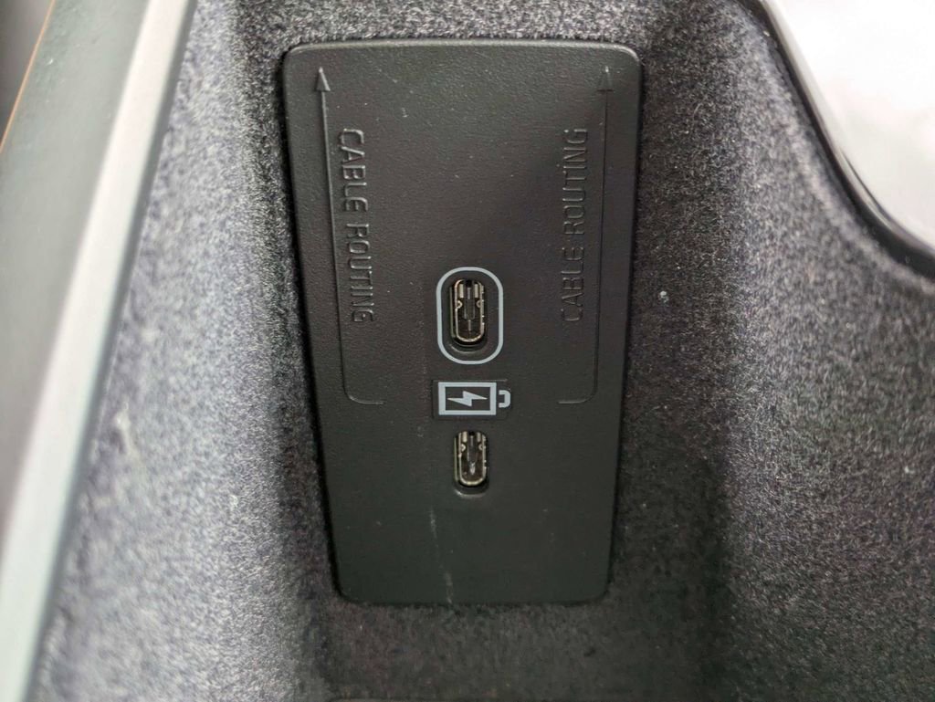 Certified 2024 Volvo XC90 T8 Ultimate w/ Lounge Package AWD/4WD image 35