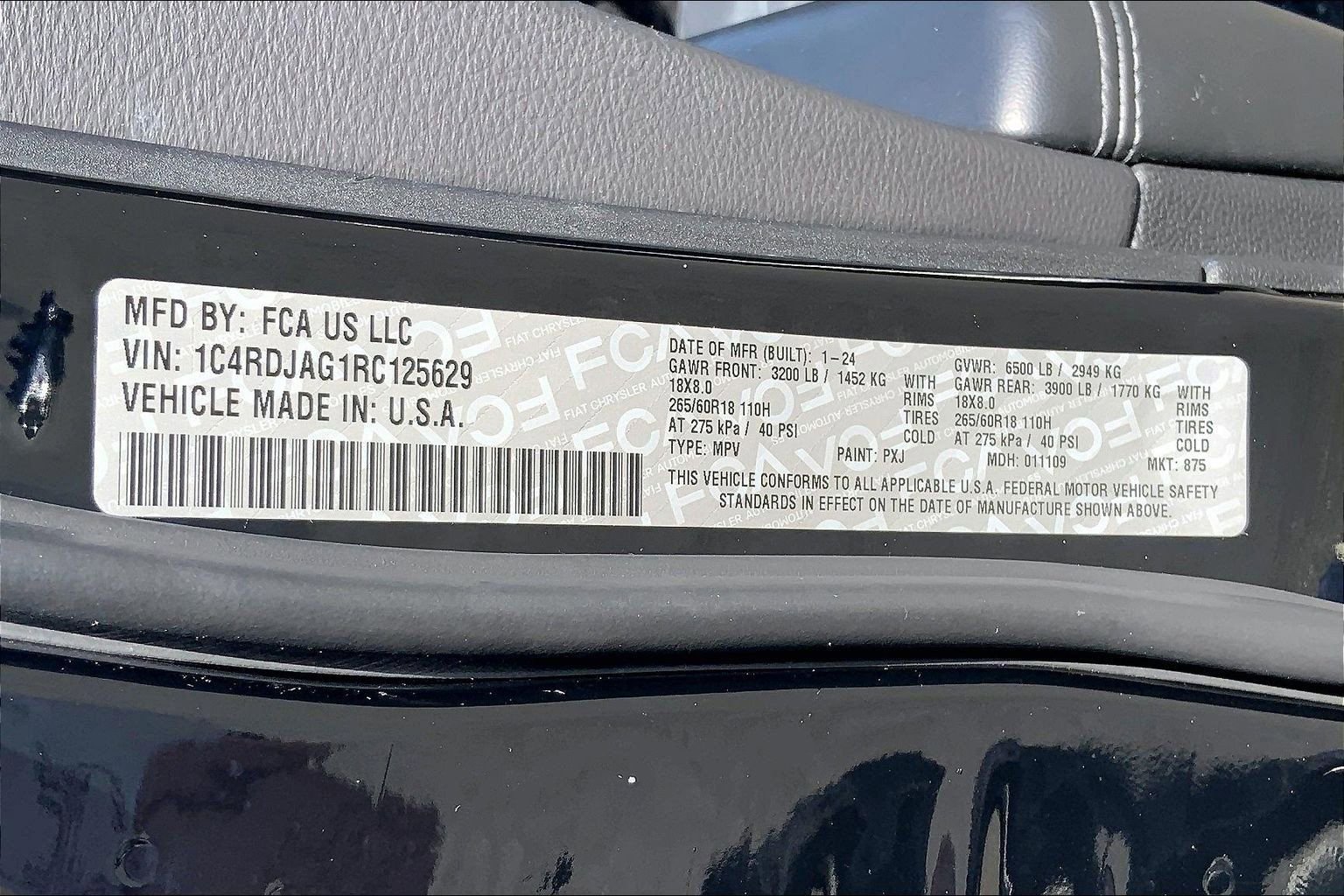 Certified 2024 Dodge Durango SXT w/ Trailer Tow Group IV image 30