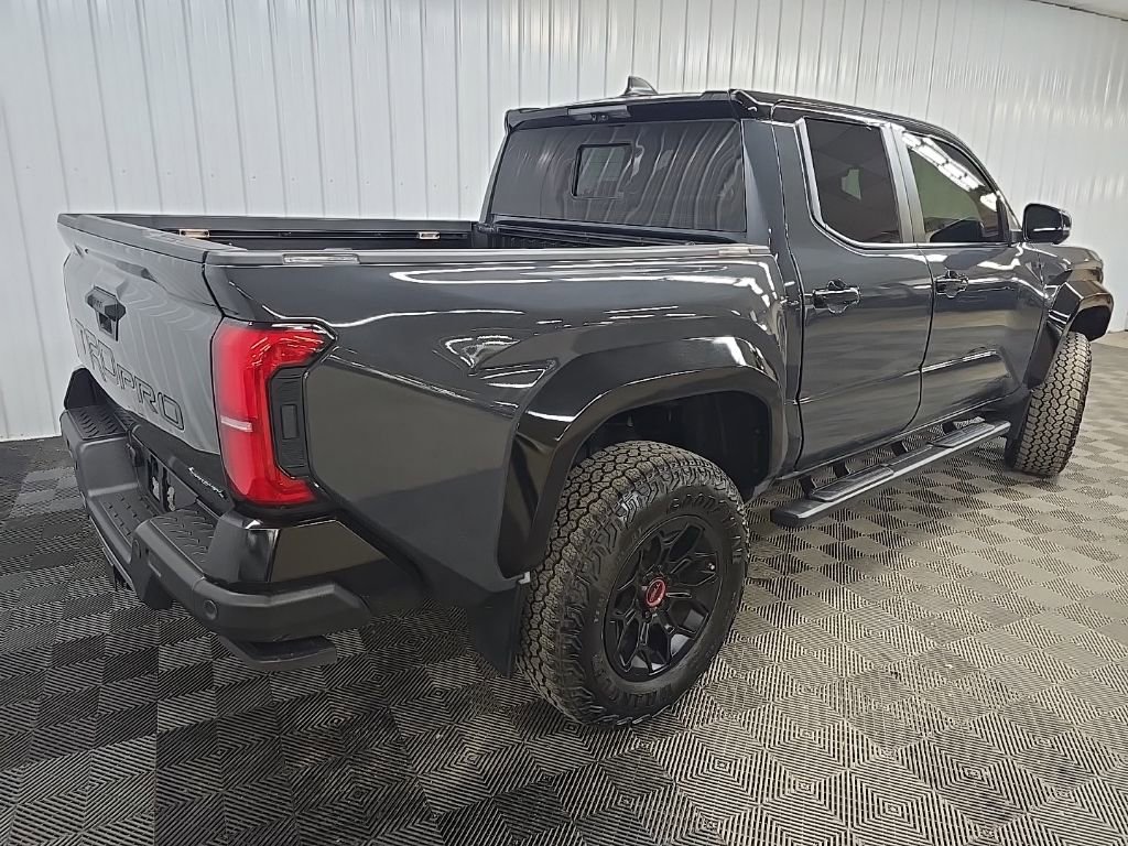 Used 2024 Toyota Tacoma TRD Pro AWD/4WD image 10