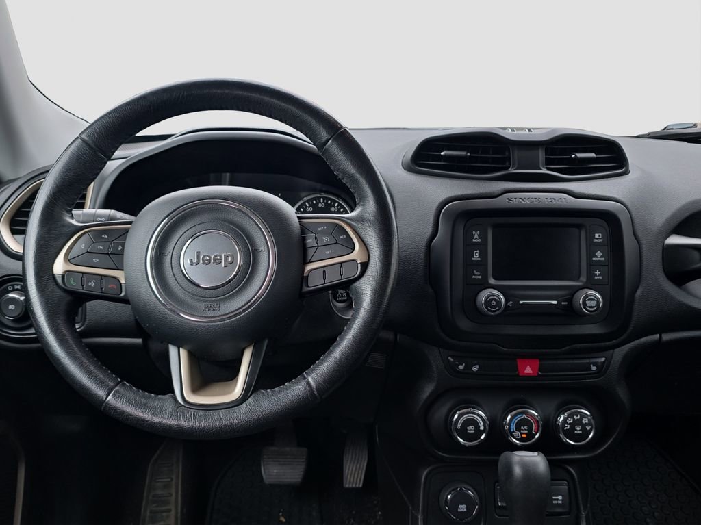 Used 2017 Jeep Renegade Latitude w/ Cold Weather Group AWD/4WD image 13