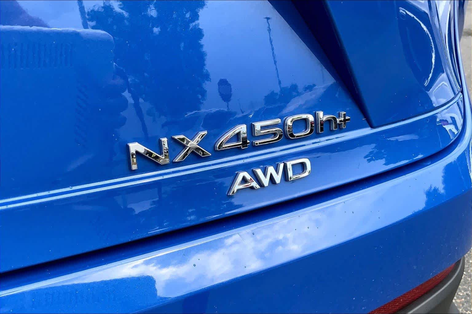 Certified 2025 Lexus NX 450h+ AWD w/ Accessory Package (2T) image 10