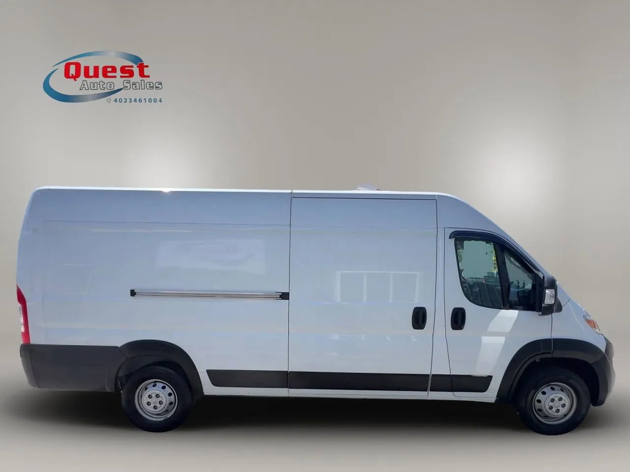 Used 2023 RAM ProMaster 3500 w/ Driver Convenience Group FWD image 2