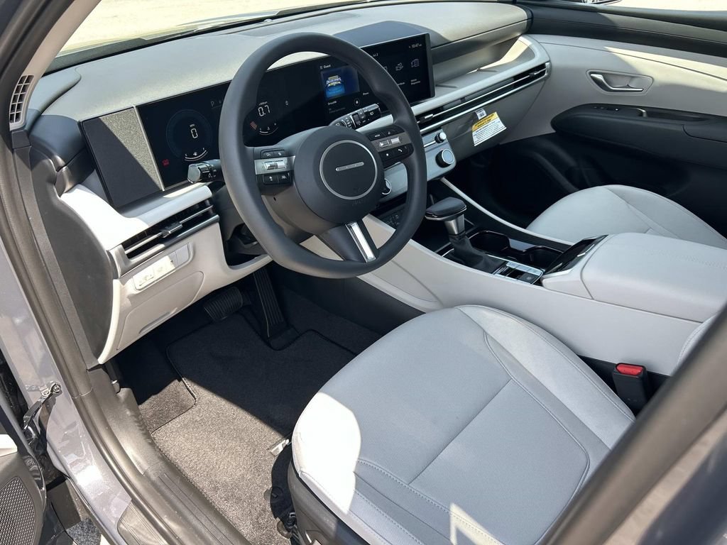 New 2026 Hyundai Tucson SEL FWD image 14