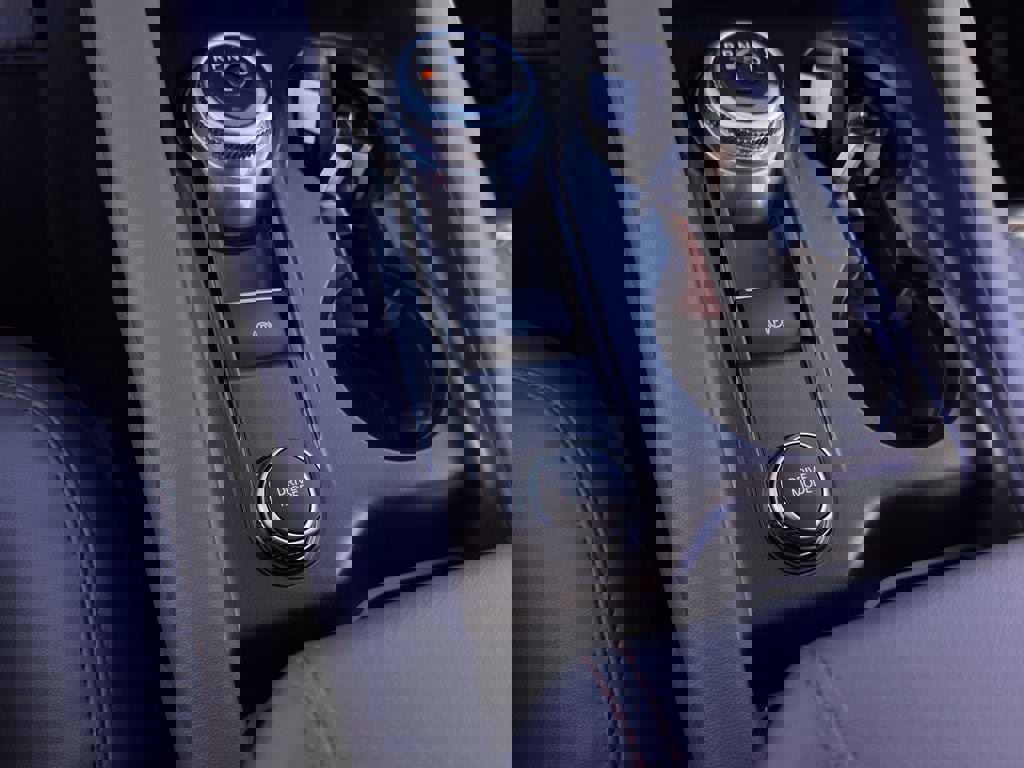 New 2026 Ford Explorer Active w/ Active Comfort Package image 57