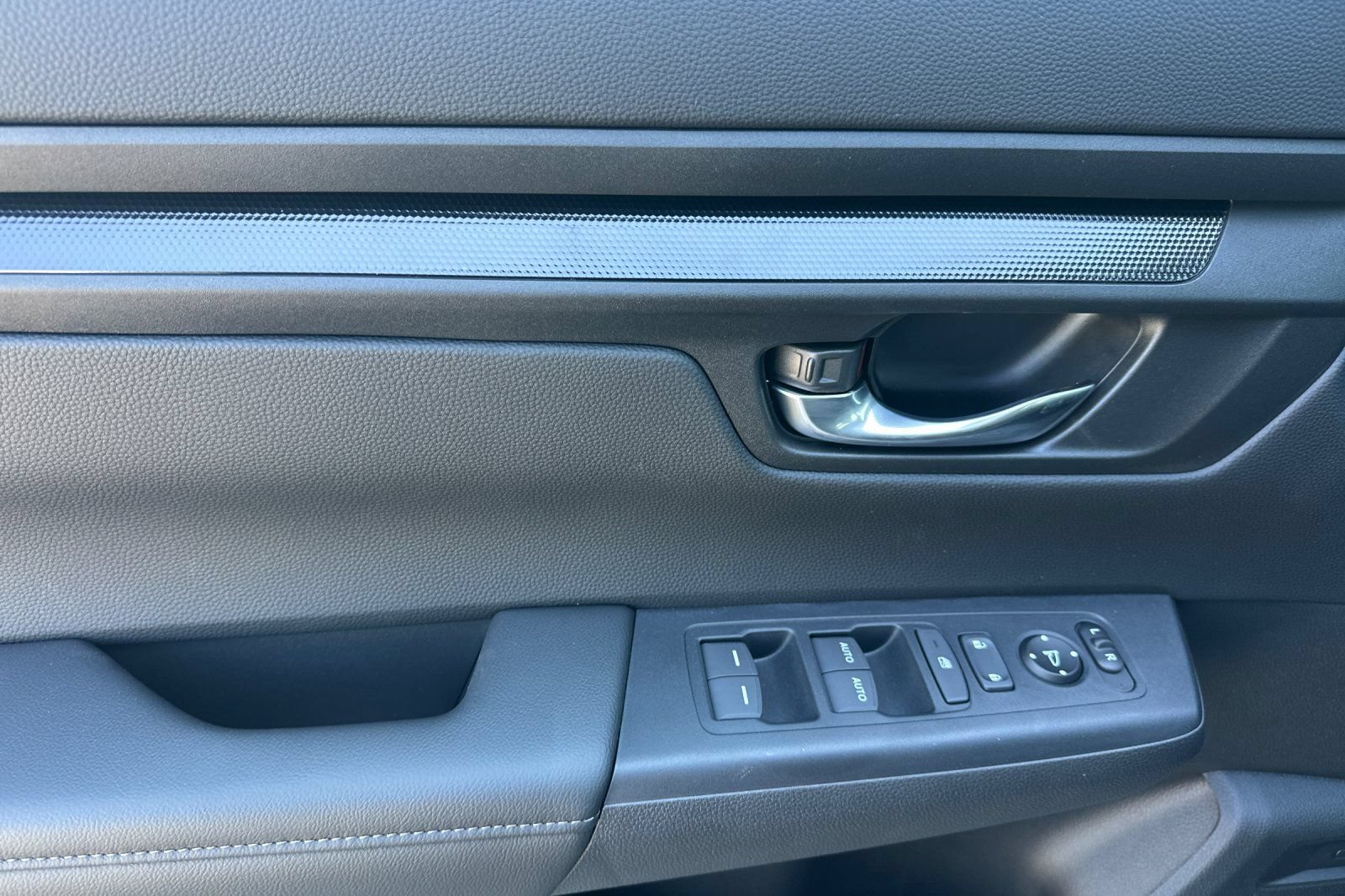 New 2026 Honda CR-V EX image 11