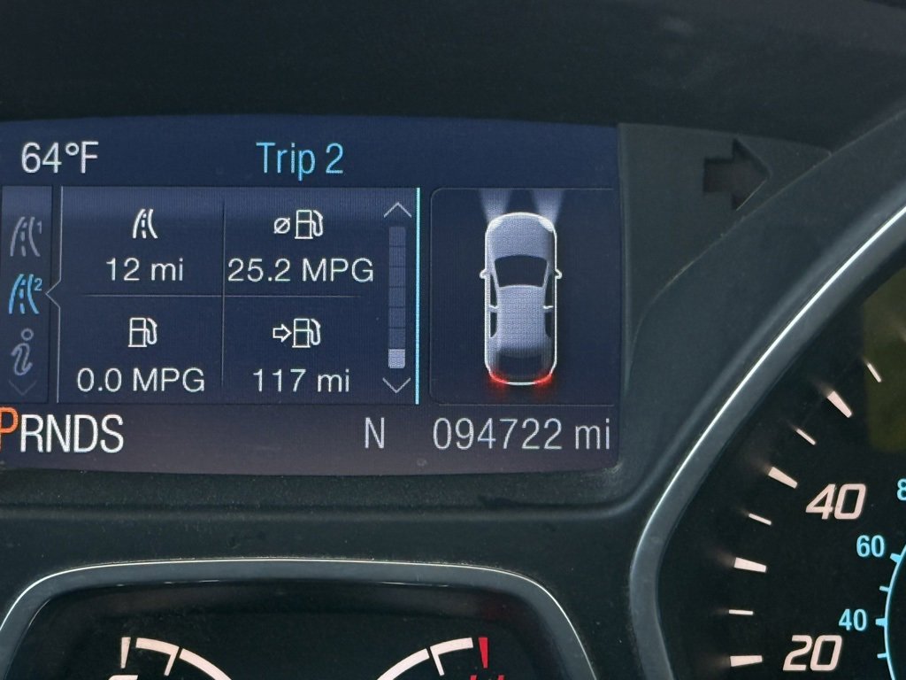 Used 2015 Ford Escape SE image 9