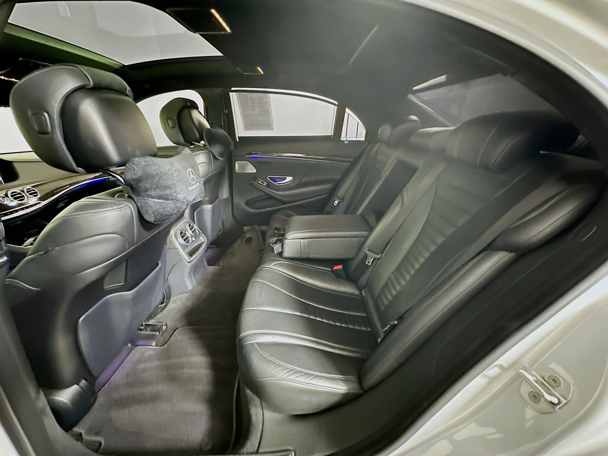 Used 2016 Mercedes-Benz S 550 Sedan image 28