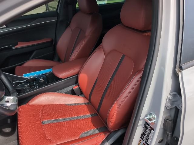 Used 2023 Kia K5 GT-Line w/ GT-Line Premium Package image 9