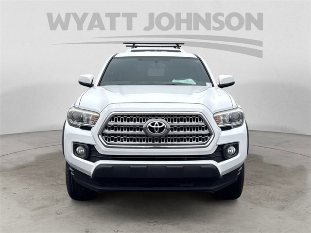 Used 2016 Toyota Tacoma TRD Off-Road image 8