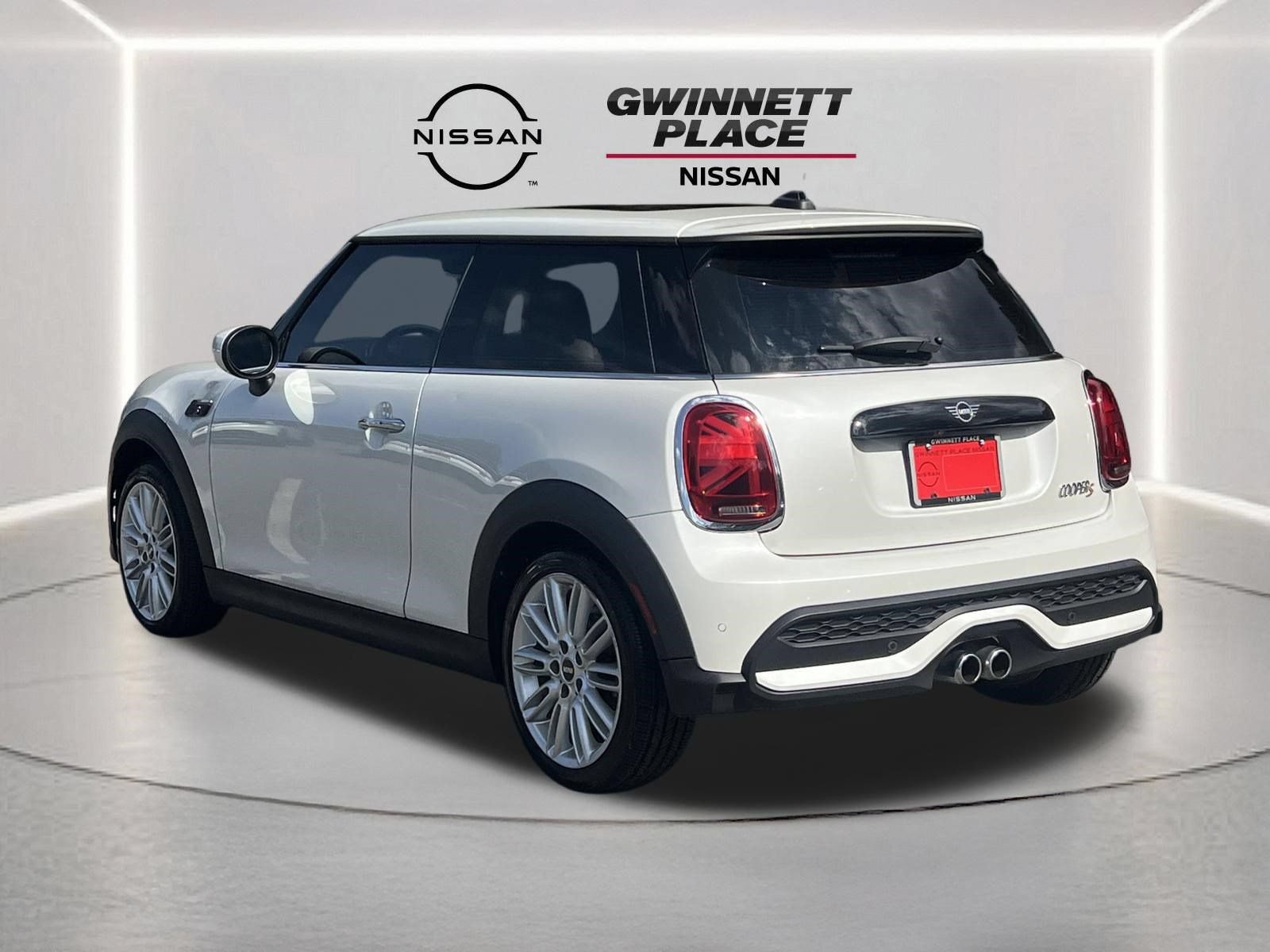Used 2023 MINI Cooper S FWD image 18