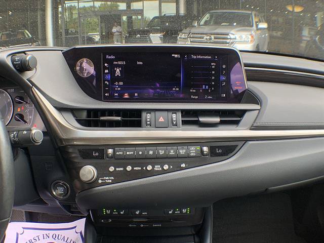 Certified 2021 Lexus ES 350 w/ Premium Package FWD image 16