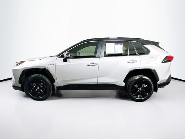 Used 2021 Toyota RAV4 XSE AWD/4WD image 4