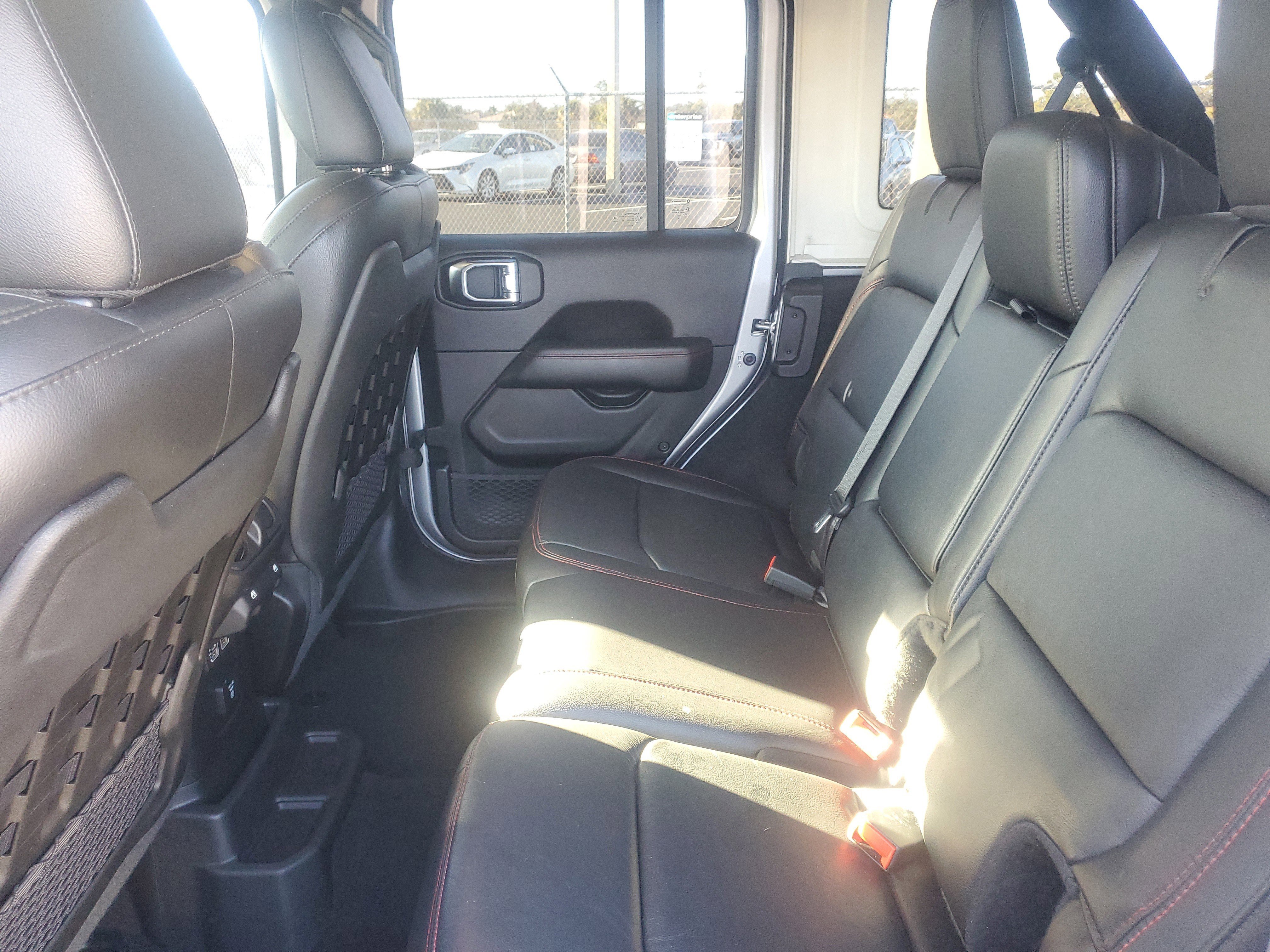 Used 2019 Jeep Wrangler Unlimited Rubicon image 11