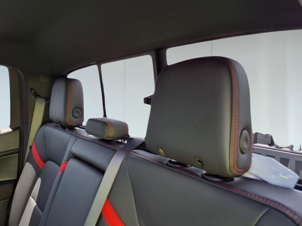 New 2025 Chevrolet Colorado Z71 w/ Technology Package image 11