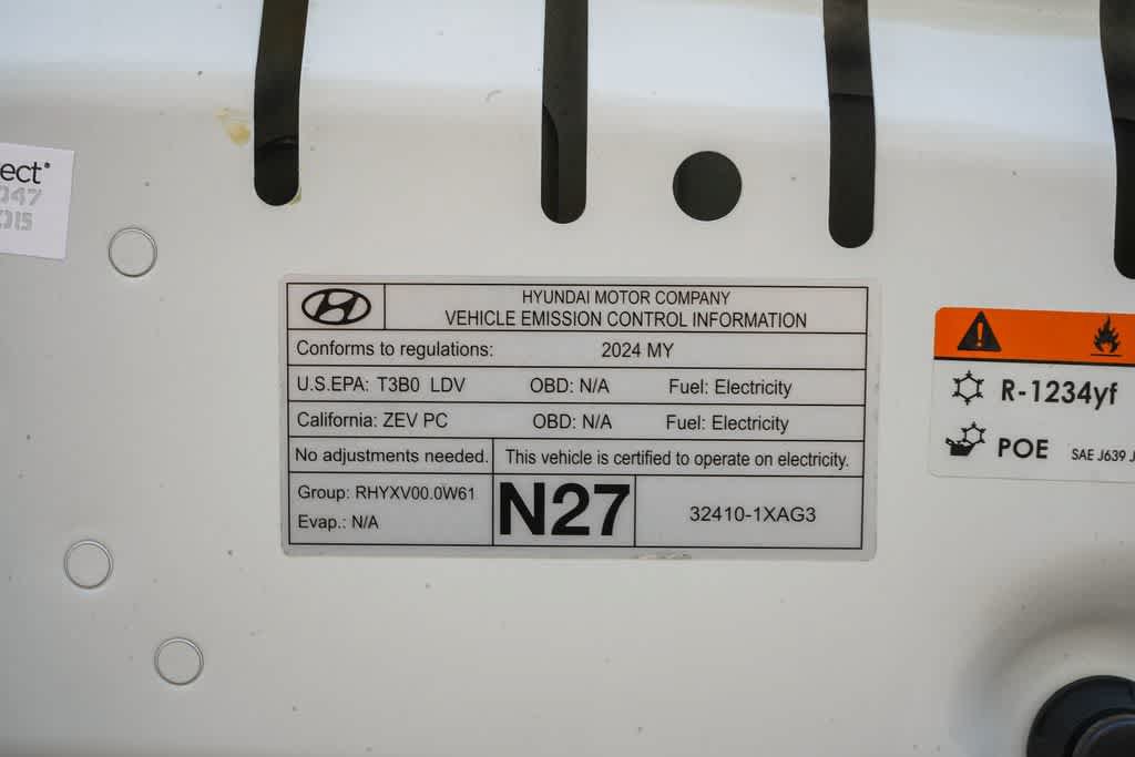 Certified 2024 Hyundai Ioniq 5 SEL RWD image 27