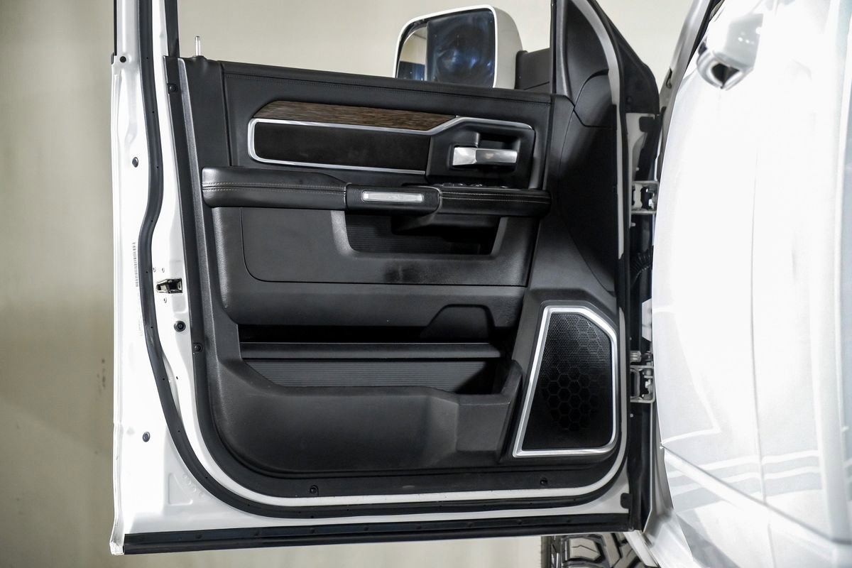 Used 2019 RAM 2500 Laramie AWD/4WD image 32