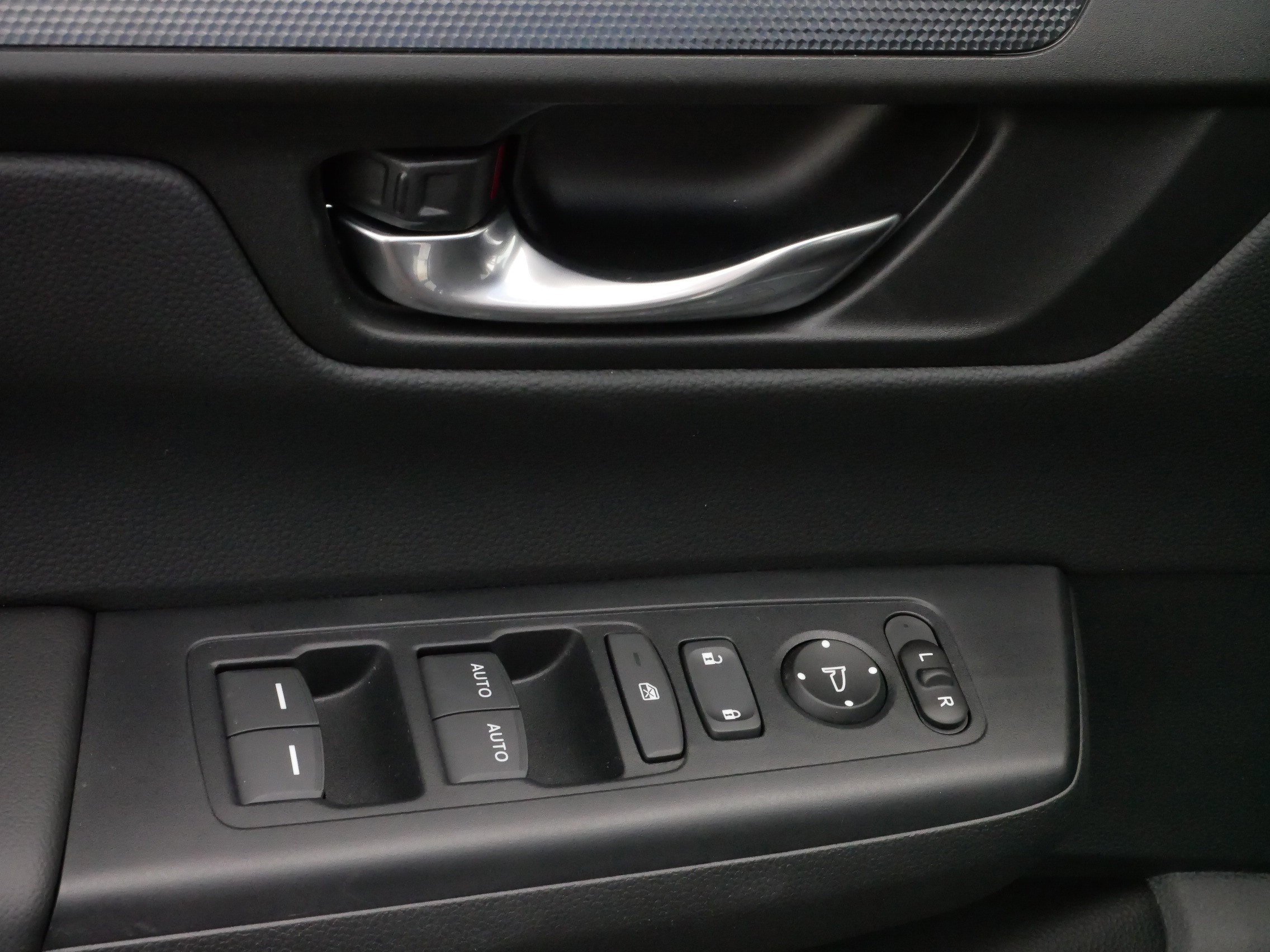 Certified 2026 Honda CR-V TrailSport image 19