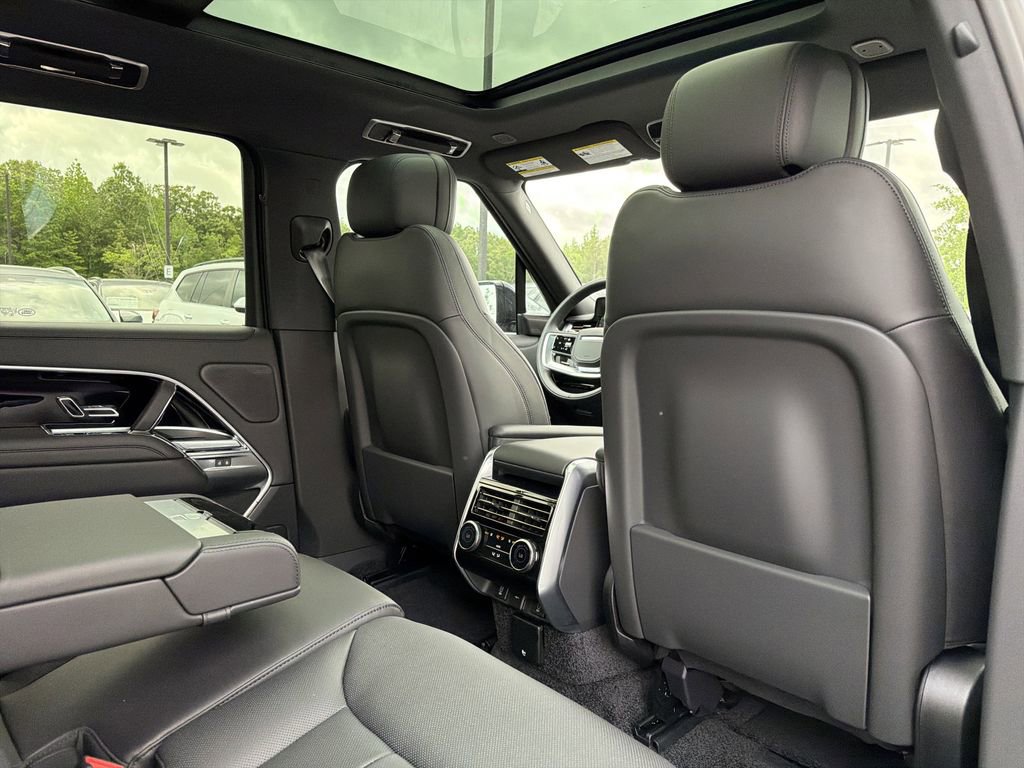 New 2026 Land Rover Range Rover SE AWD/4WD image 15