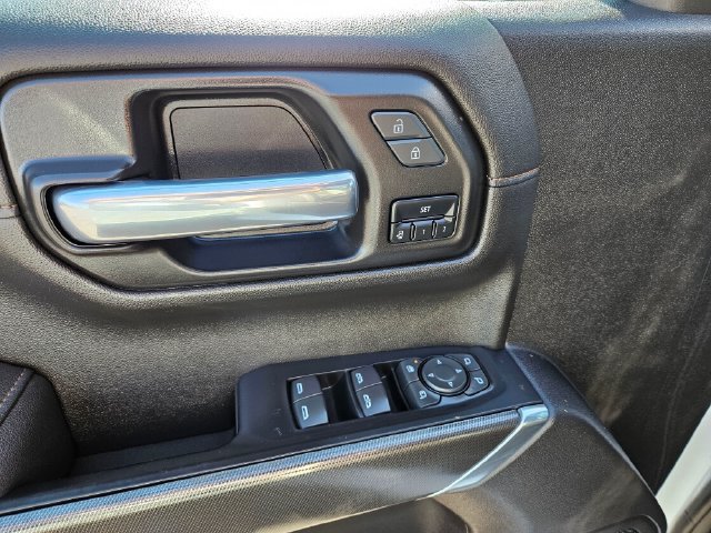 Used 2021 GMC Sierra 1500 AT4 w/ Technology Package AWD/4WD image 27