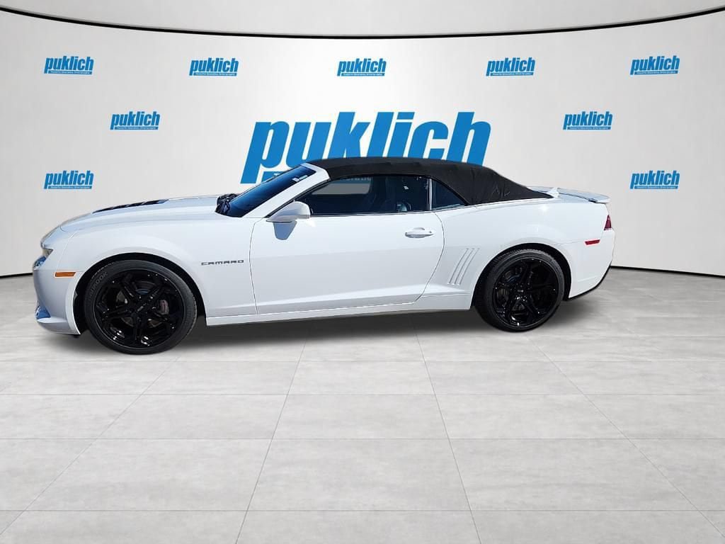 Used 2014 Chevrolet Camaro SS w/ RS Package RWD image 2