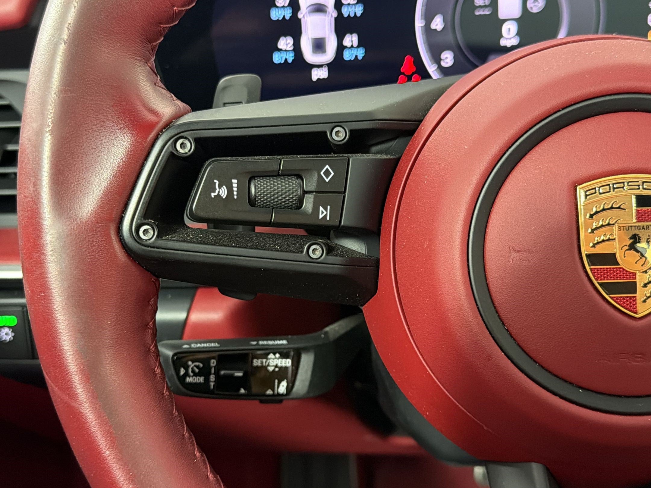 Certified 2026 Porsche 911 Carrera GTS RWD image 17