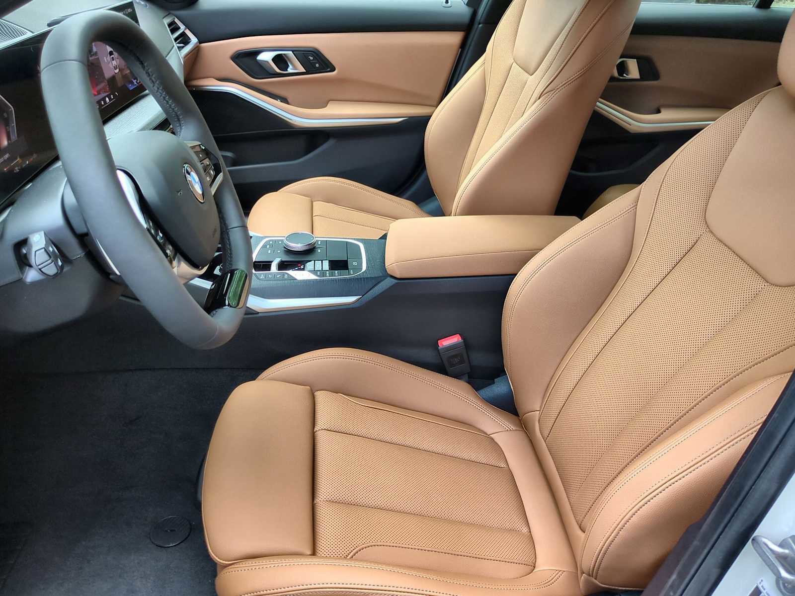 New 2025 BMW 330i xDrive Sedan w/ Premium Package image 16