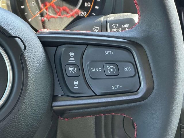 Used 2024 Jeep Gladiator Rubicon w/ Technology Group image 21