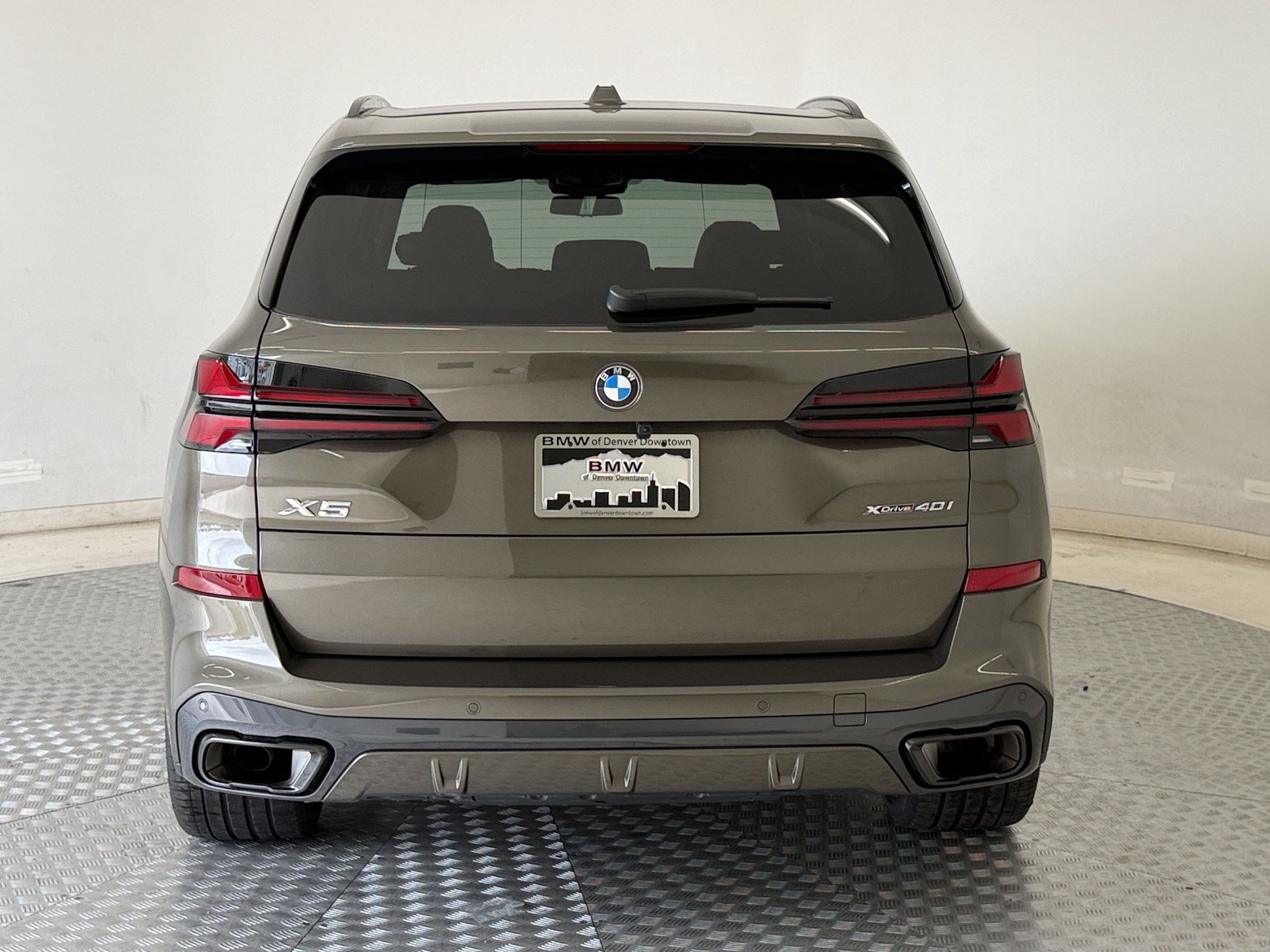 Certified 2026 BMW X5 xDrive40i w/ M Sport Package AWD/4WD image 10