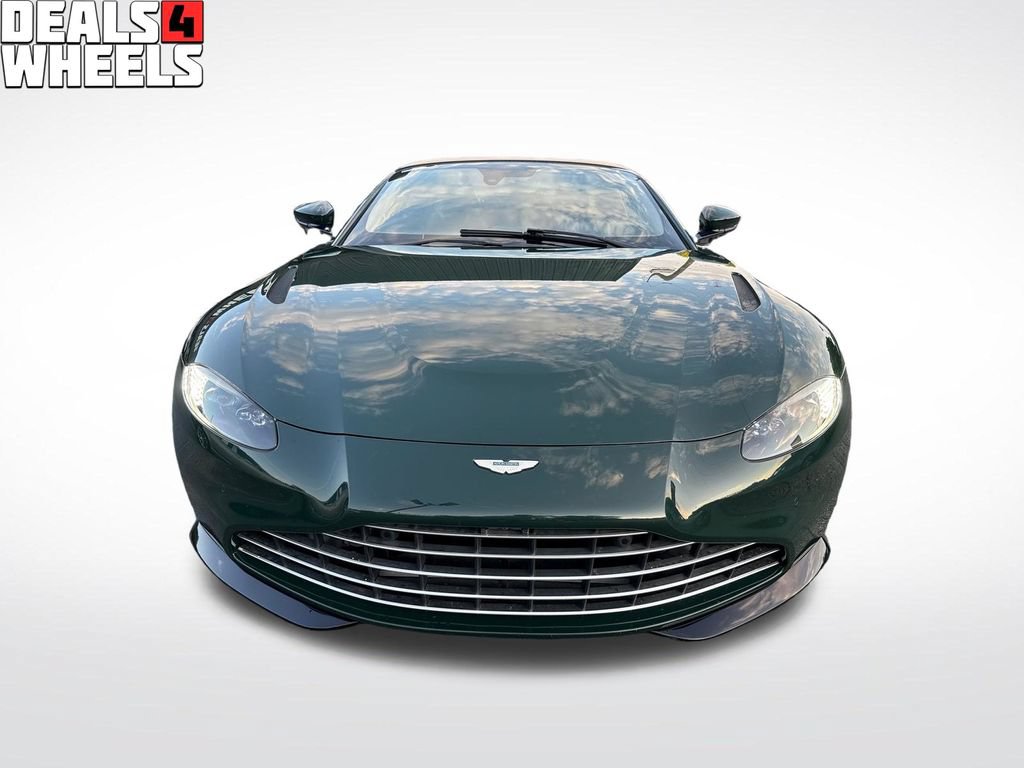 Used 2021 Aston Martin V8 Vantage Roadster RWD image 43