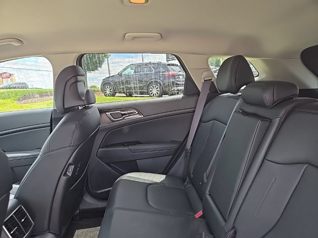 Certified 2023 Kia Sportage EX AWD/4WD image 34