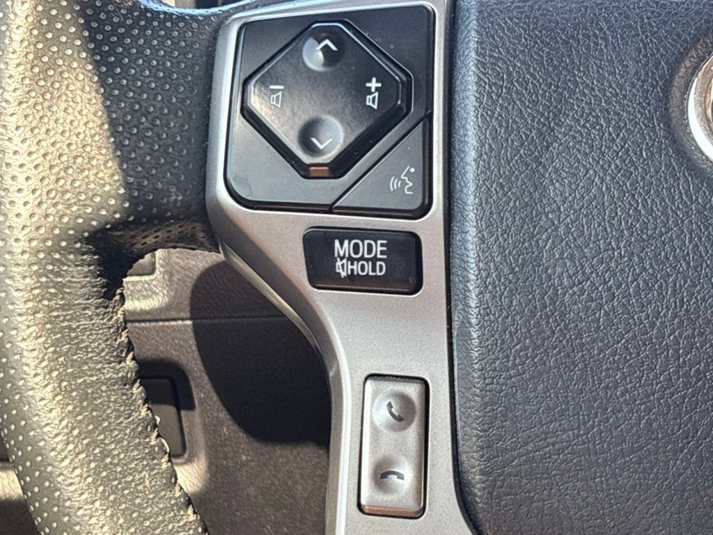 Used 2023 Toyota 4Runner SR5 Premium w/ Moonroof Package RWD image 22