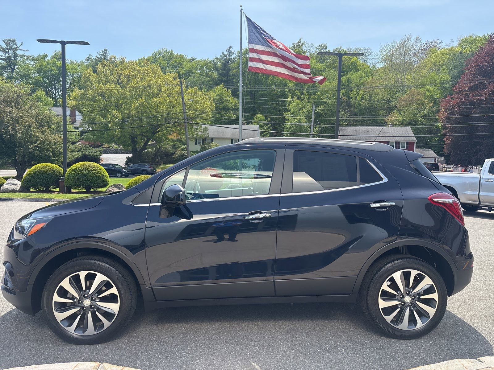 Used 2022 Buick Encore Preferred w/ Safety Package AWD/4WD image 6