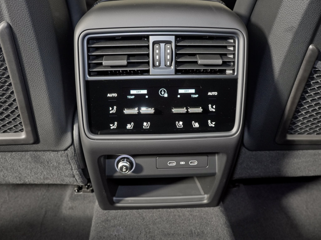 New 2027 Porsche Cayenne S AWD/4WD image 38