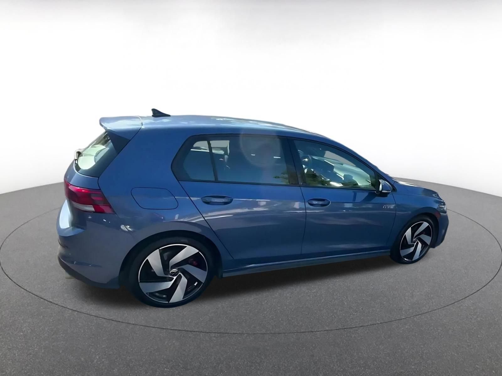 Used 2026 Volkswagen Golf S FWD image 12