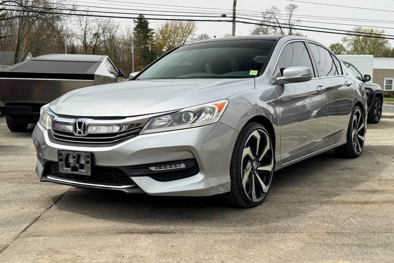 Used 2017 Honda Accord EX-L image 7
