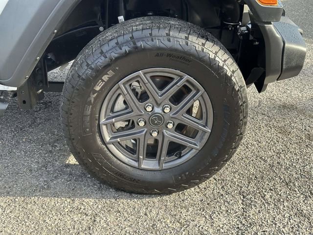 Certified 2025 Jeep Wrangler Sport S image 10