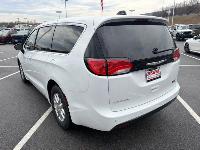 New 2026 Chrysler Voyager LX image 3