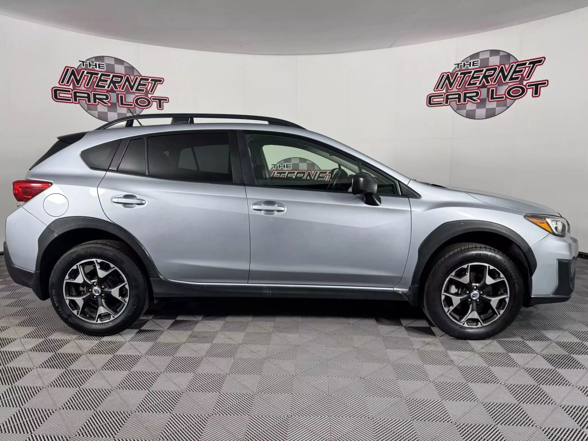 Used 2018 Subaru Crosstrek 2.0i image 8