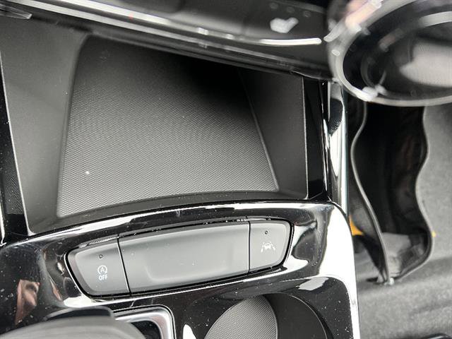 New 2026 Chevrolet Trax LT image 12