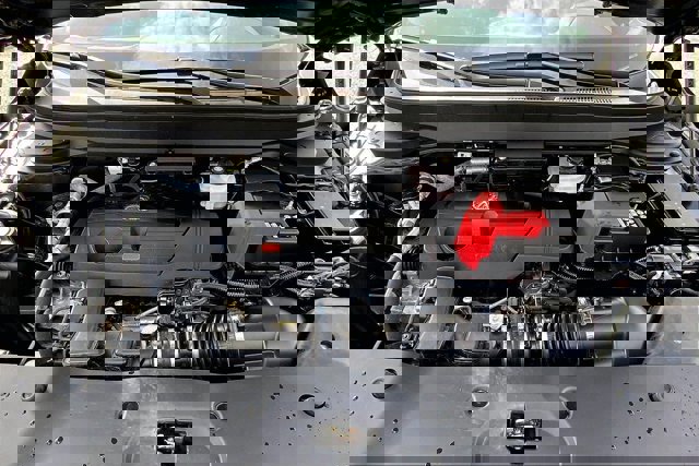 Used 2025 Acura RDX SH-AWD image 9