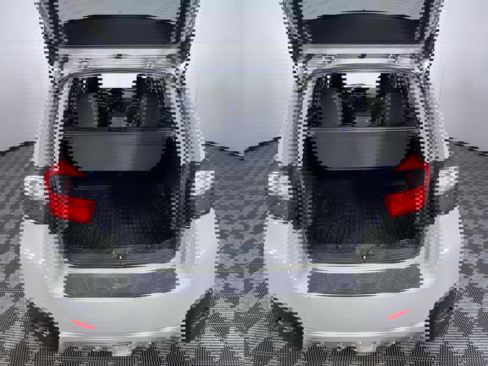 Used 2013 Subaru Crosstrek 2.0i Limited image 23