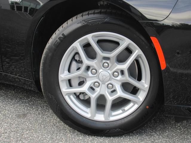 Used 2025 Dodge Charger R/T w/ Quick Order Package 25M R/T image 7