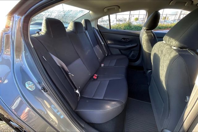 Used 2025 Nissan Sentra SV w/ All-Weather Package image 22