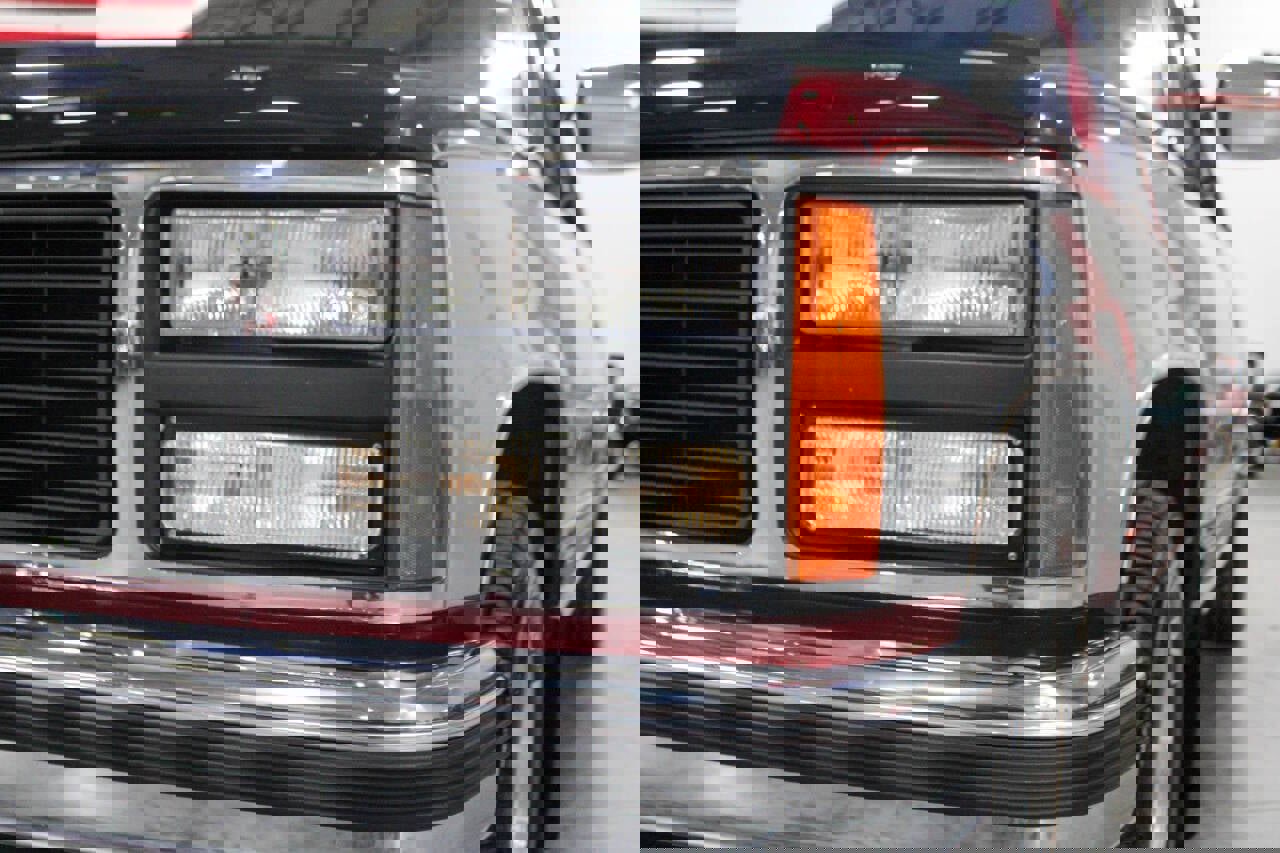 Used 1990 GMC Sierra 1500 2WD Regular Cab image 27