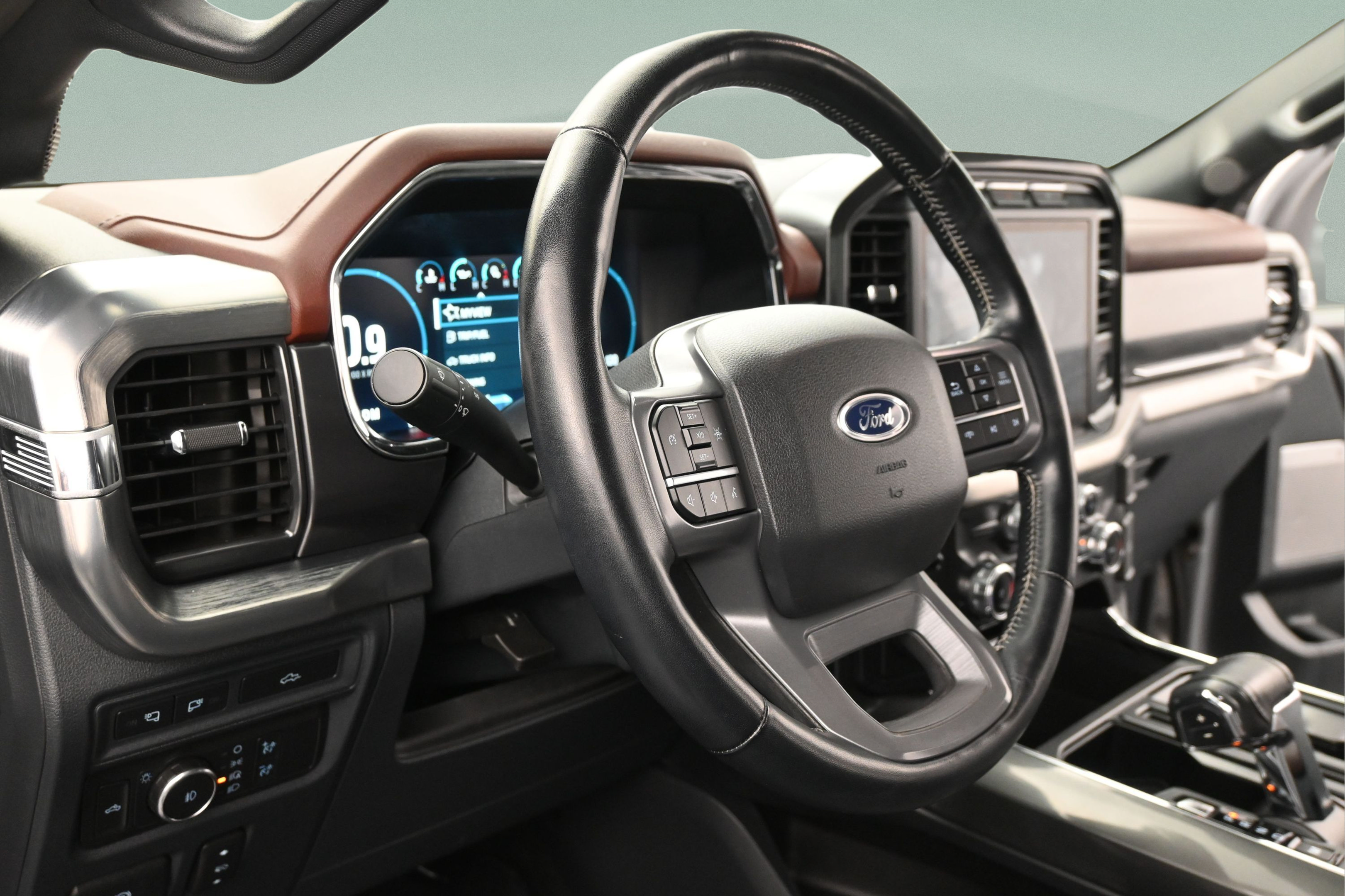 Used 2022 Ford F150 Lariat RWD image 12